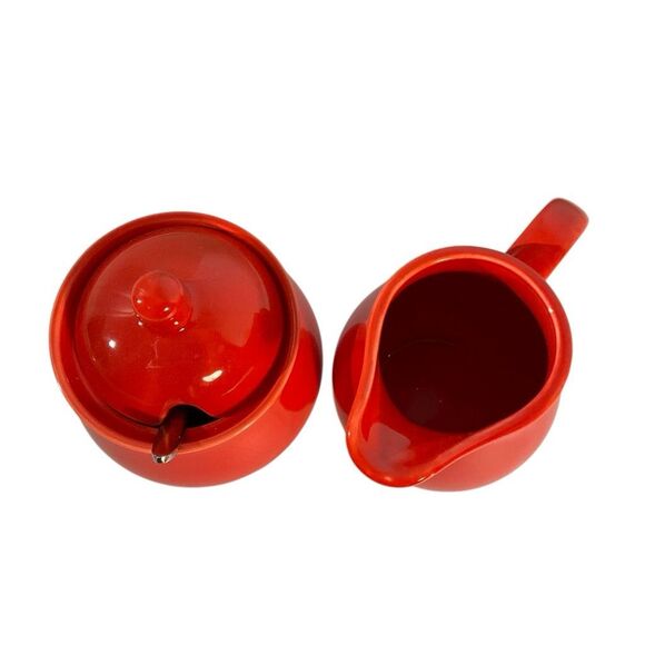 Kitchy Red Pitcher and Sugar Bowl Set. 5” tradwife christmas coffee - Picture 6 of 12